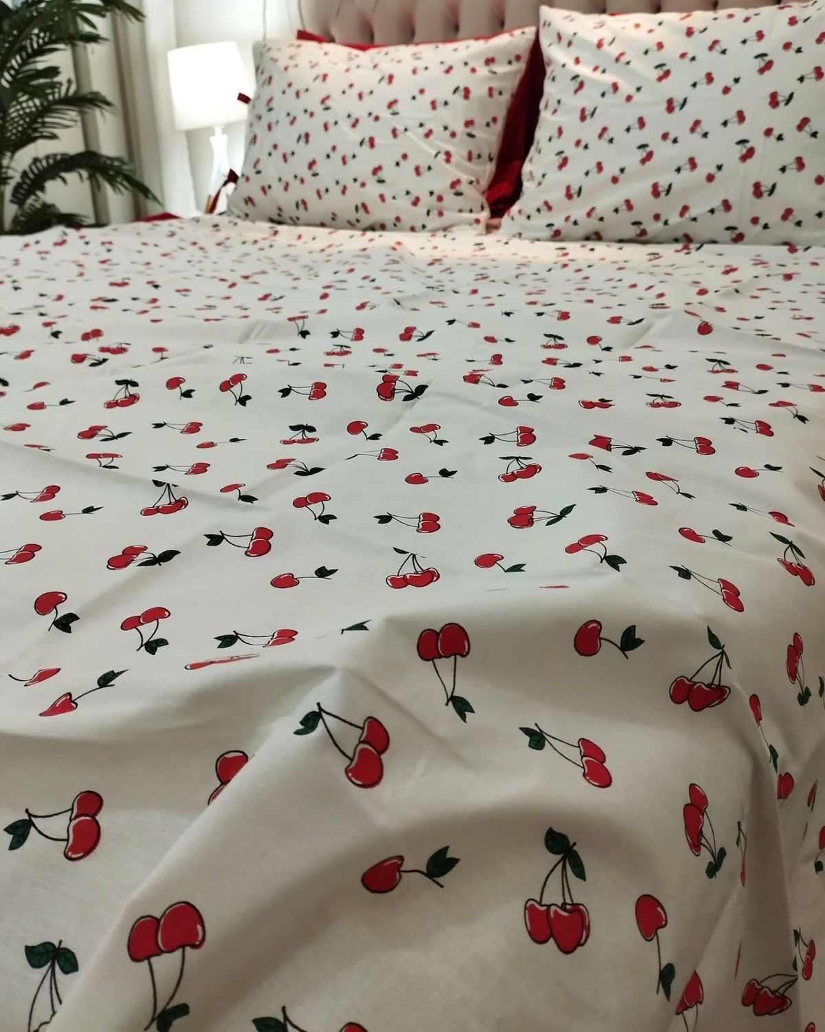 روتختی سه بعدی طرح گیلاس، رنگ قرمز